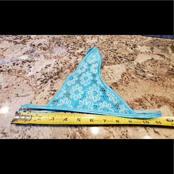 Blue Flower Thong Size 6 - Picture 6 of 6